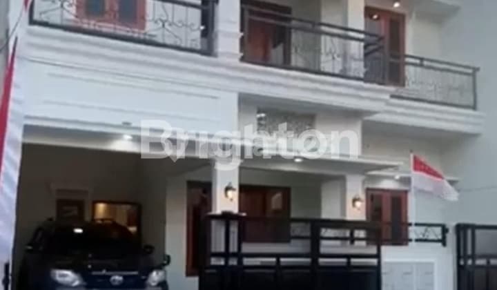 Rumah 2,5 Lantai di Gentan Sukoharjo Sekitar Lingkungan Perumahan