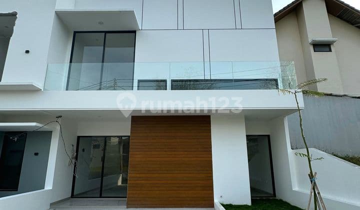 Hunian Eksklusif di Simpruk Lippo Cikarang - Hunian Nyaman di Lokasi Strategis