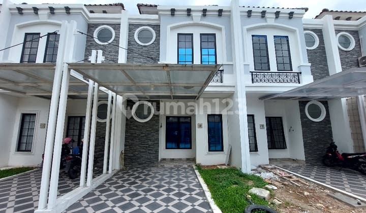 Hunian Strategis Sevilla Townhouse Dengan Konsep Sport City