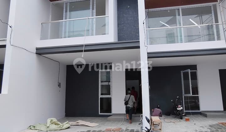 3-Story New House in Taman Surya with 5 Cool Designs