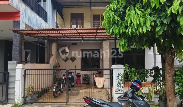 Rumah 2 Lantai di Victoria Park Residence Karawaci