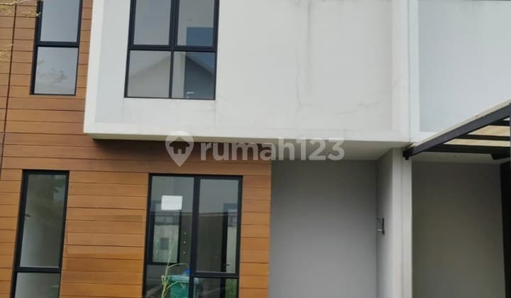 Rumah Baru 2 Lantai di Citra Garden Puri