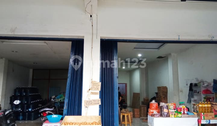 2-Story Shophouse Strategically Located by the Main Road @East Ciputat