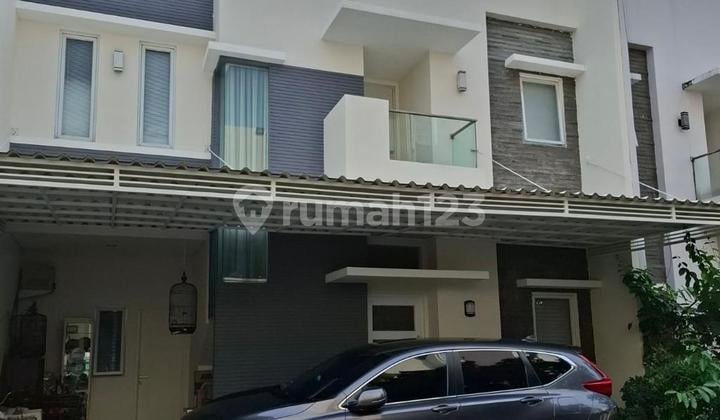 Rumah Cantik 2 Lantai dalam Cluster dekat Fasilitas Bintaro Jaya