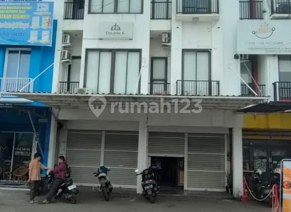 2-Unit Ready-to-Use Shophouse in Strategic Location @Ciputat
