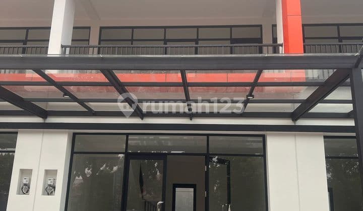 Ruko 2 Lantai Siap Pakai dan Lokasi Strategis Pinggir Jalan Raya