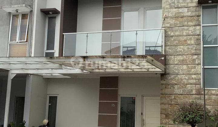 For Sale: 2.5-Storey House in Cireundeu, with Rooftop & Swimming Pool, Price 2.1 Billion