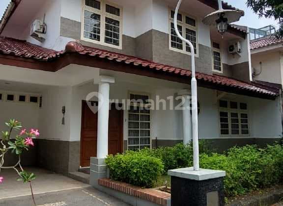 Rumah Siap Huni, Hunian Mewah dan Asri @Bintaro Sektor 8