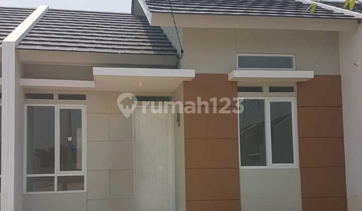 Brand New! Ready-to-Live House in a Cluster in Parung Panjang