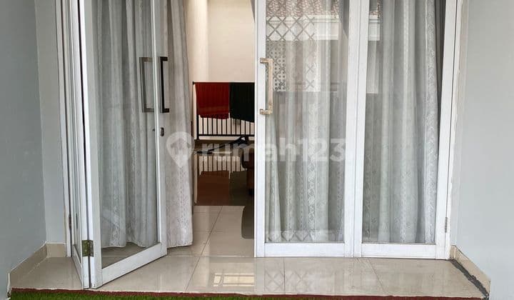 Rumah Cantik 2 Lantai Siap Huni Bebas Banjir @Pondok Aren