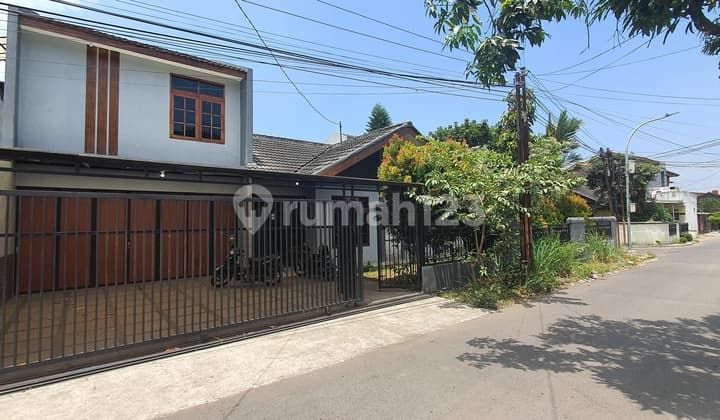 Rumah Siap Huni di Sayap Cibaduyut, Bandung kota, dekat dengan Terminal Leuwipanjang, dan Komplek Mekarwangi