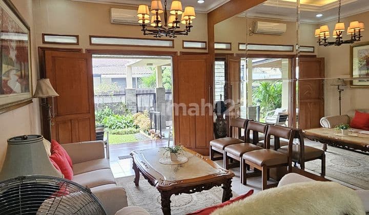 Reposisi Harga !!! Dijual Rumah Siap Huni di Jl. Merpati Bintaro Jaya Sektor 2 - Jakarta Selatan