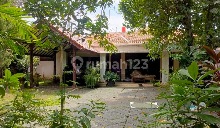 Ciledug Dijual Kavling Komersial Dibawah NJOP Zona K1 di Jl Ciledug Raya Kebayoran Lama Jakarta Selatan