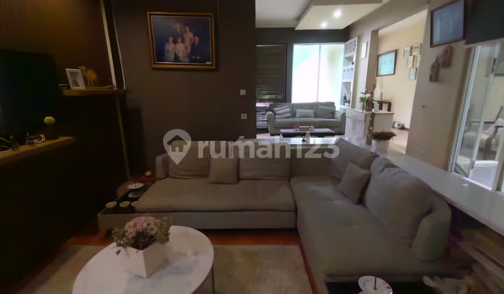 Dijual Rumah Cantik di Mahogani Cibubur Samping Trans Studio Mall
