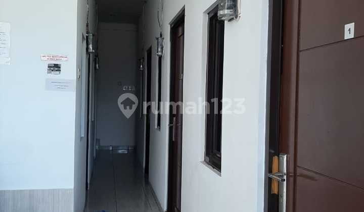 DIJUAL RUMAH KOST LOKASI STRATEGIS, POTENSI INVESTASI TINGGI DI TANJUNG DUREN, JAKARTA BARAT