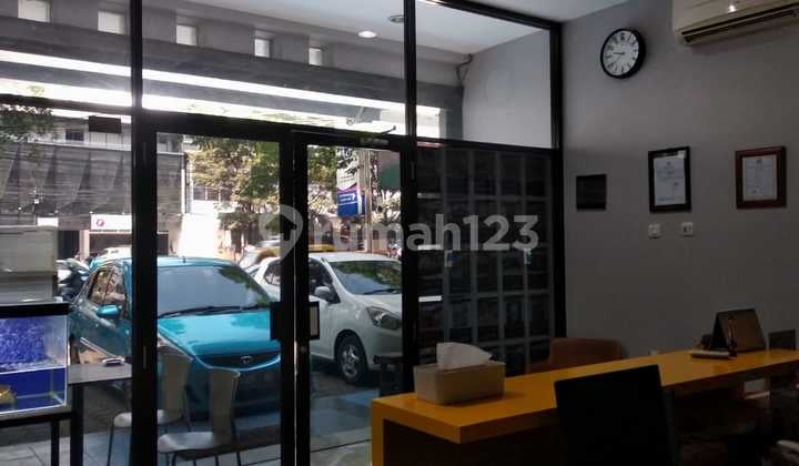 Ruko 3 Lantai Mainroad di Jl Peta Bandung