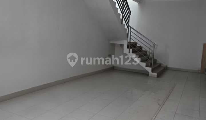 Dijual Ruko Lebar Muka 5m di Mekarwangi Bandung