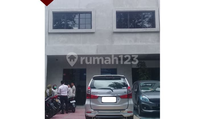 Ruko 2 Lantai di Melawai Raya, Kebayoran Baru, Jakarta Selatan