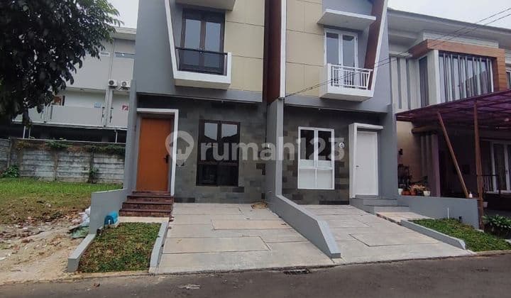 Rumah Brand New Desaign Industrial di BSD Kencana Loka