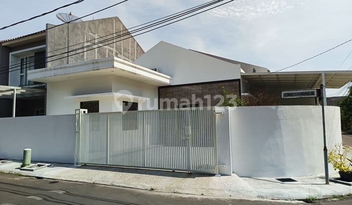 Rumah Siap Huni Dengan Tanah Yang Luas Di Bsd Kencana Loka