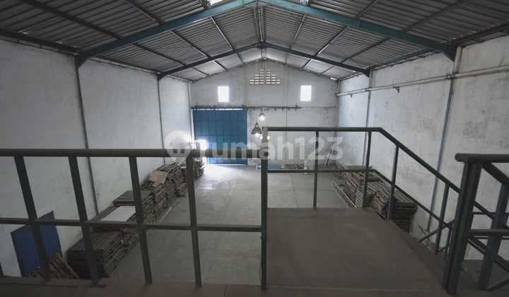 Di Sewakan Gudang di Daan Mogot