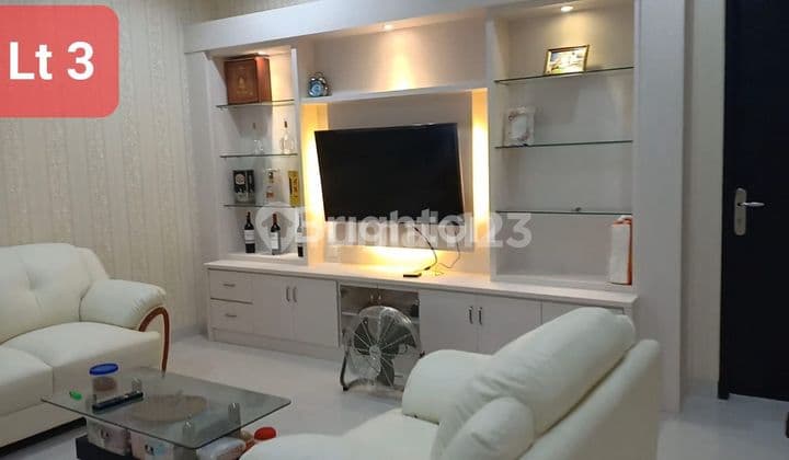 Rumah 4,5 Lantai Bagus Furnished Teluk Gong Jakarta Utara