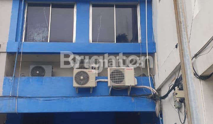 Ruko Strategis 3 lantai Mega Grosir Cempaka Mas Jakarta Pusat