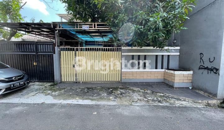 Nice House Near Simatupang Toll Road in Tanjung Barat Jagakarsa South Jakarta