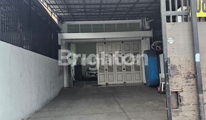 Rumah 3,5 Lantai Jelambar Jakarta Barat