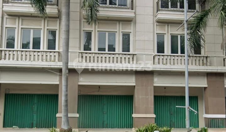 Ruko 3 Lantai Gandeng 3 Strategis Ex Swalayan di Karawang