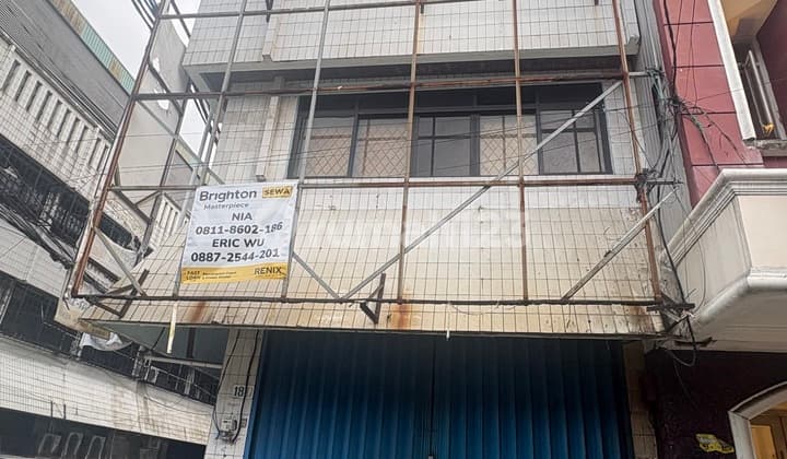 Ruko Strategis 3,5 Lantai di Teluk Gong Raya Jakarta Utara