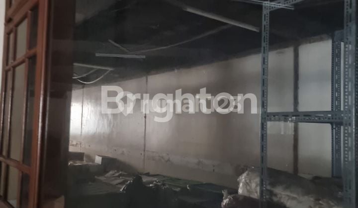 Rumah Tua Besar Tanjung Duren Raya Jakarta Barat