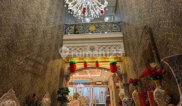 Rumah Mewah 4 Lantai Full Furnished di Pluit Murni Jakarta Utara