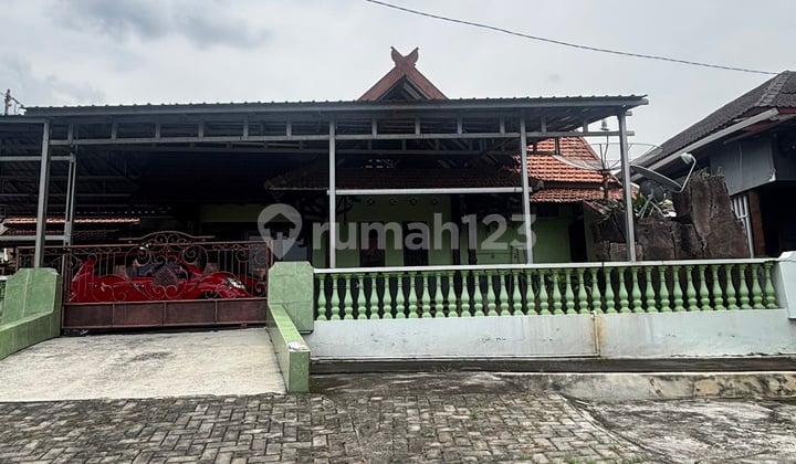 Dijual Rumah Dekat Pusat Kota Semarang