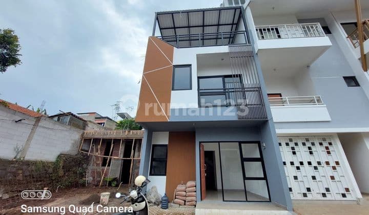Di Jual Rumah Bandung Jln.Setiabudi