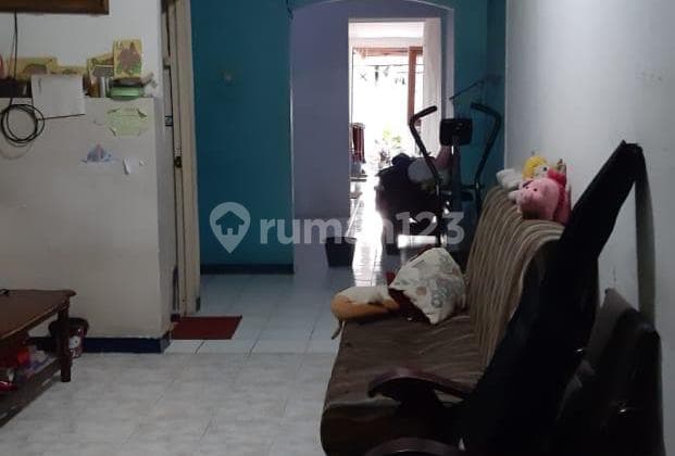 Sell Cheap House in Bu Taman Palem Lestari Strategic Location