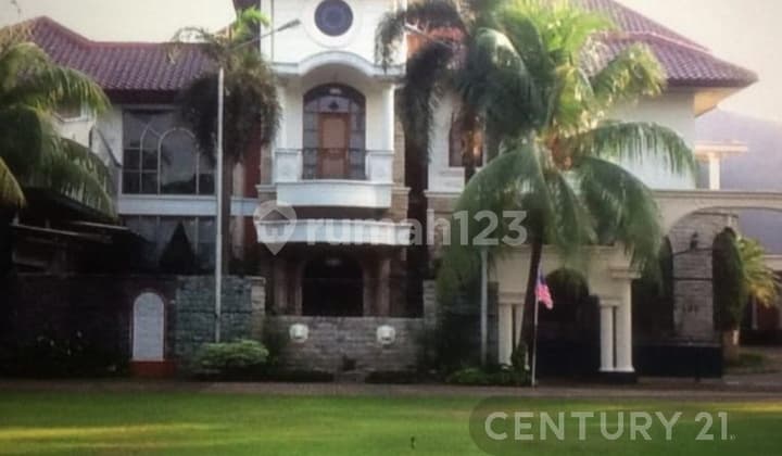 Rumah Mewah Halaman Luas Dibawah NJOP, Jakarta Selatan