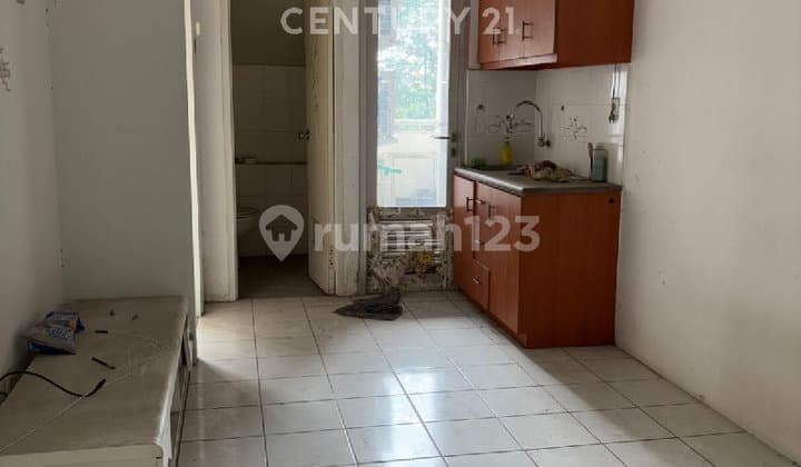 Apartemen Gading Nias Unit Hoek Tower Alamanda Terdepan LT Rendah