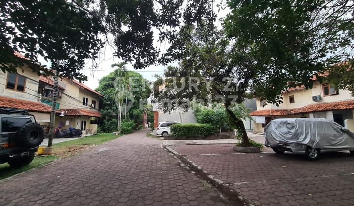 Tanah dan Bangunan di Pondok Kelapa Jakarta Timur