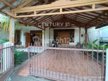 Rumah Komplek 2 Lantai,Siap Huni, Semi Furnished, Kembangan