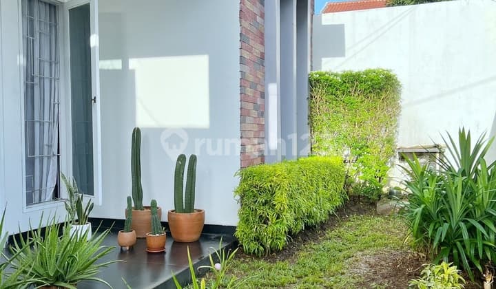 Rumah Cantik Siap Huni Di Lokasi Strategis Di Jalan Bangka JakSel