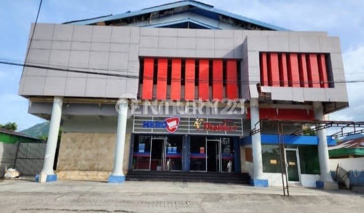 Dijual Bangunan Ruko Eks Supermarket Dekat Bandar Udara Ende, Ntt