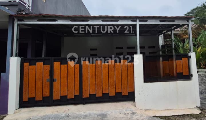 New Building, 1-Story Wide House in Cipayung, East Jakarta