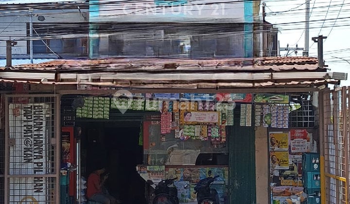 HOUSE AND COMMERCIAL SPACE IN PREMIUM HELVETIA AREA, MEDAN