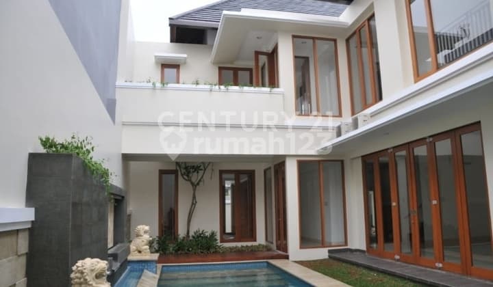 Beautiful Luxury House in Cipete, South Jakarta