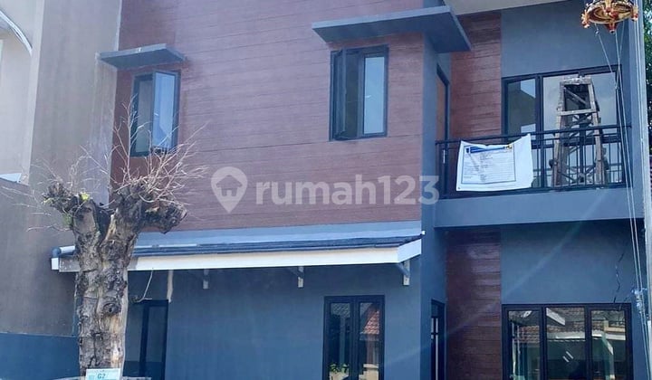 Rumah Bagus Di Jl Sumatera Nusa Loka BSD Tangerang Selatan