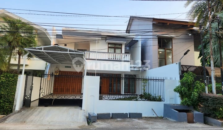Rumah Bagus Di Taman Alfa Indah Joglo Jakarta Barat