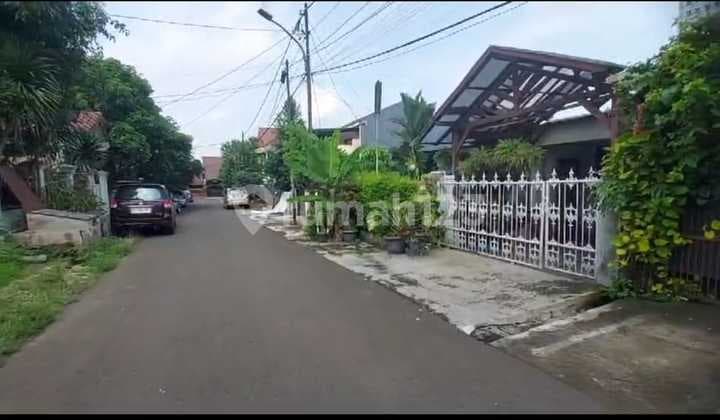 Rumah Bagus Di Komp PU, Jl Suhodo Lebak Bulus Jakarta Selatan