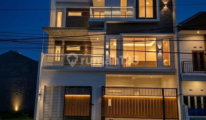 Dijual Rumah Kost Ekslusif Full Anak Kos di Daerah Merjosari, Malang