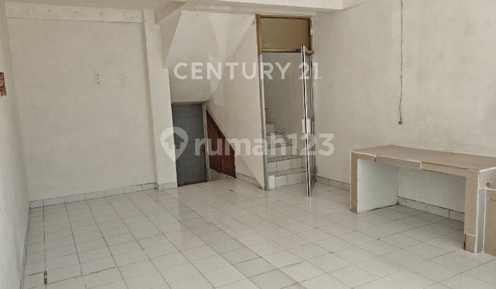 Jual Cepat Ruko 2 Lantai Fasum Lengkap di Lippo Cikarang